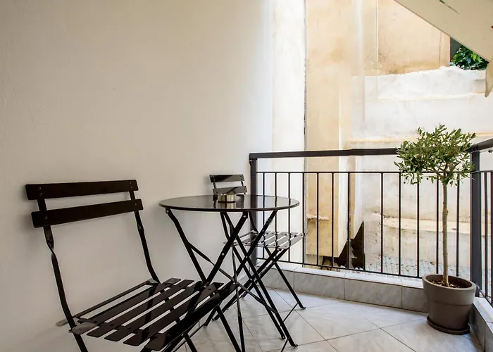 Spacious And Modern One Bedroom Apartment